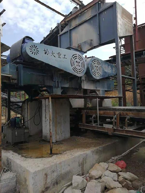Թ豸