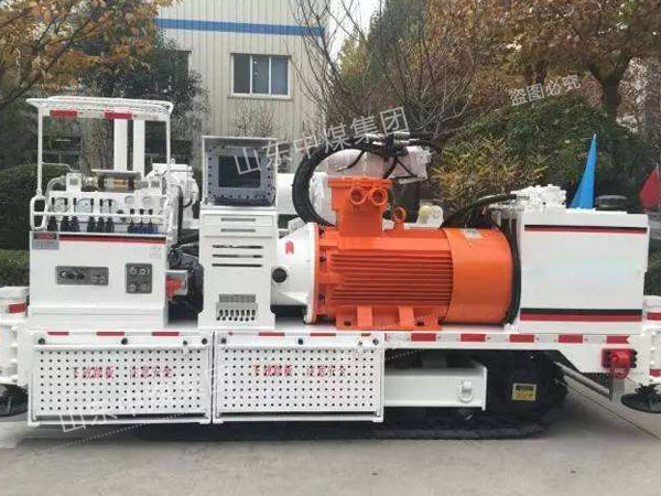 ZDY12000LD型履帶式全液壓坑道鉆機