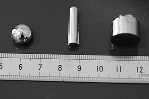 U?Zr?Be?Ti?Ni?Cu系非晶基復合材料及其制備方法