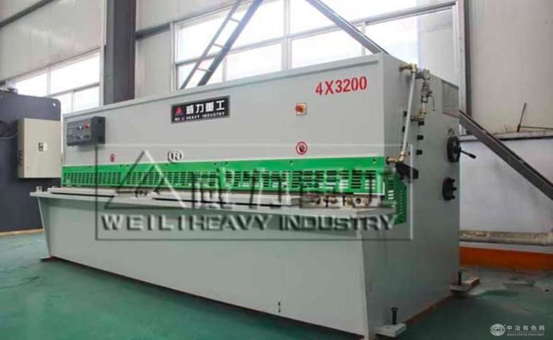 液压摆式剪板机