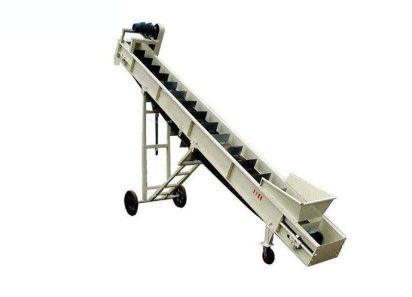 大倾角输送机