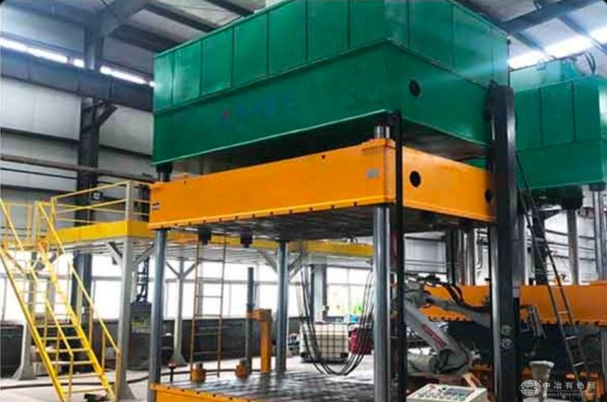 汽车内饰件成型液压机